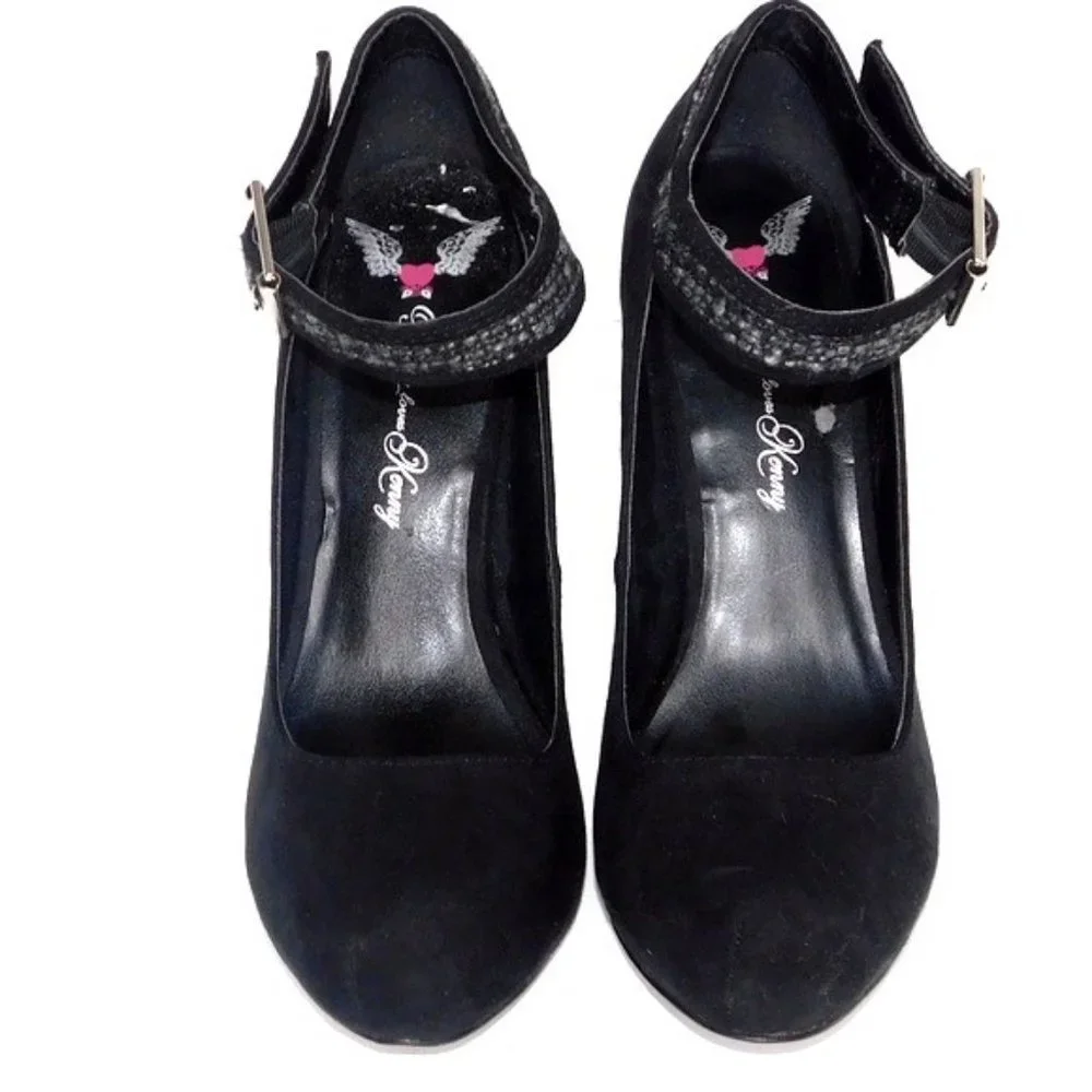 Vintage Penny Loves Kenny Black Suede Pump
